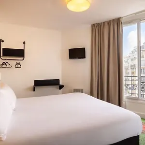كورنر ايفل باريس