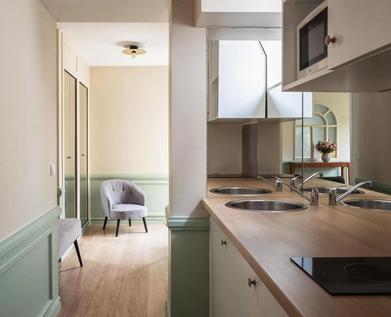 **** Hotel Royal Garden Champs-Elysees Paris France